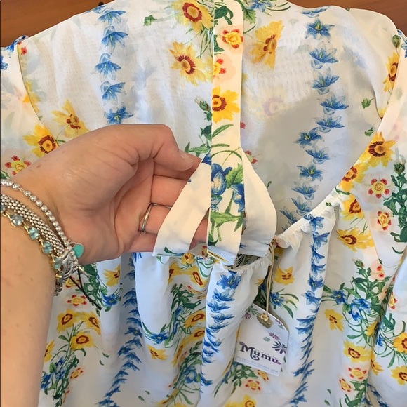 Dress! - Picture 2 of 5